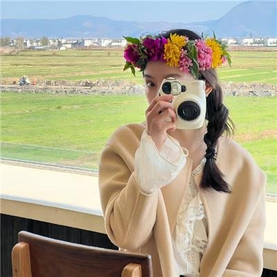 直播间实拍：网红圈官宣恋情引爆服务器，服务器被挤瘫痪